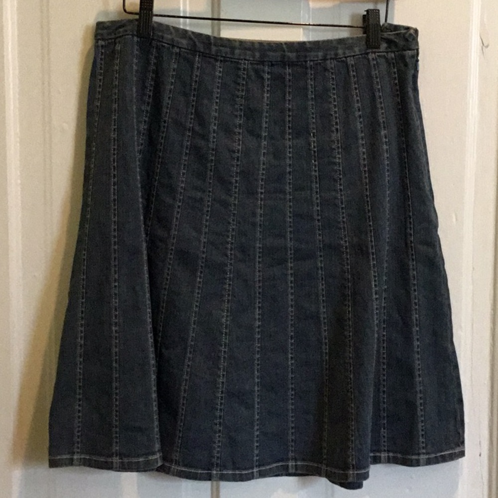 Denim skirt